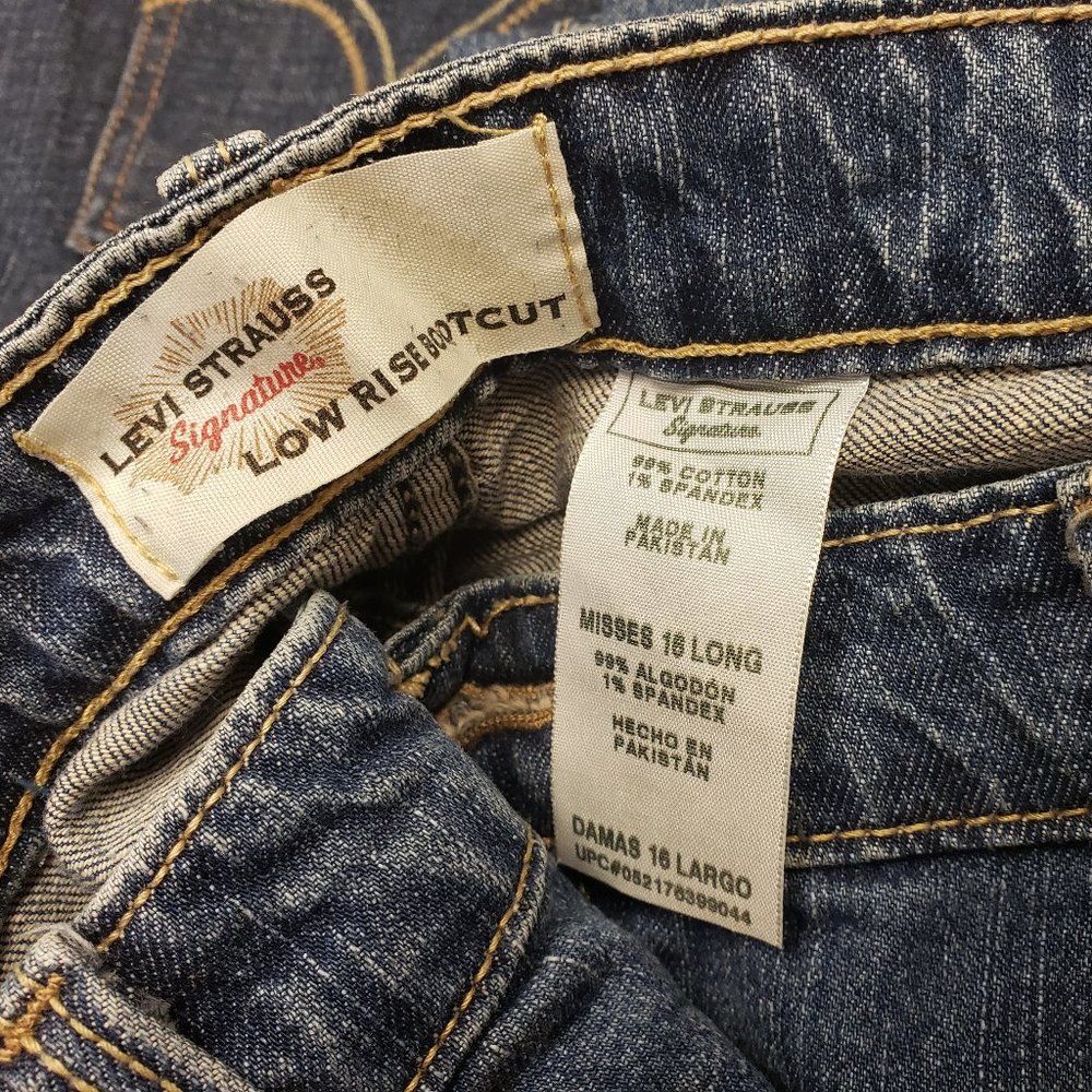 LEVI'S - Picture 2 of 4